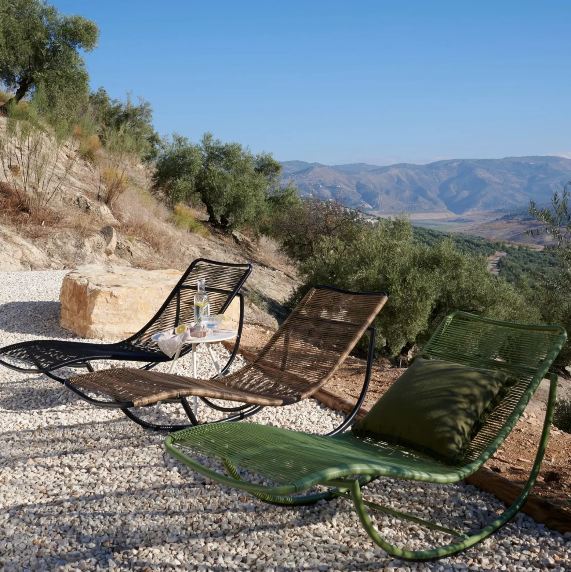 CASA Acapulco Mecedora Negro Fashion