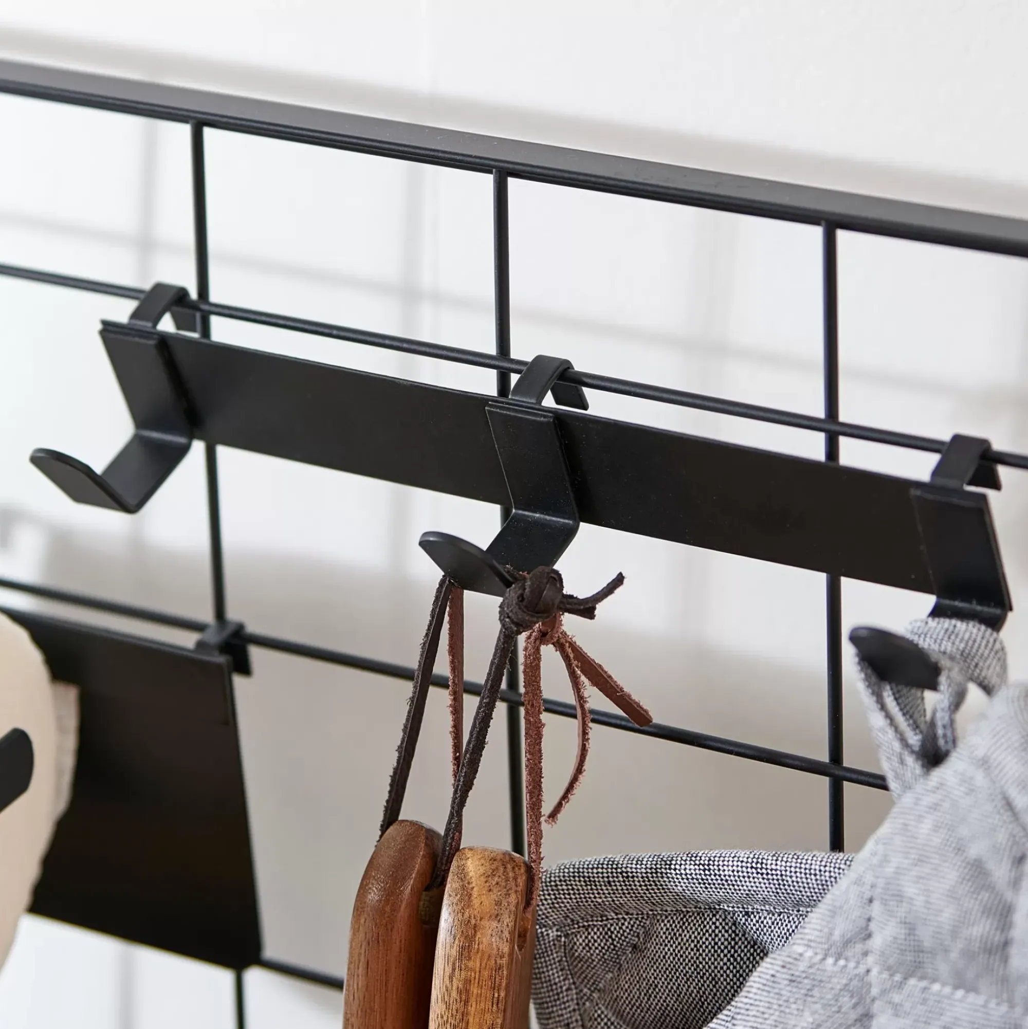 CASA Modular Perchero Con 3 Ganchos Negro Discount