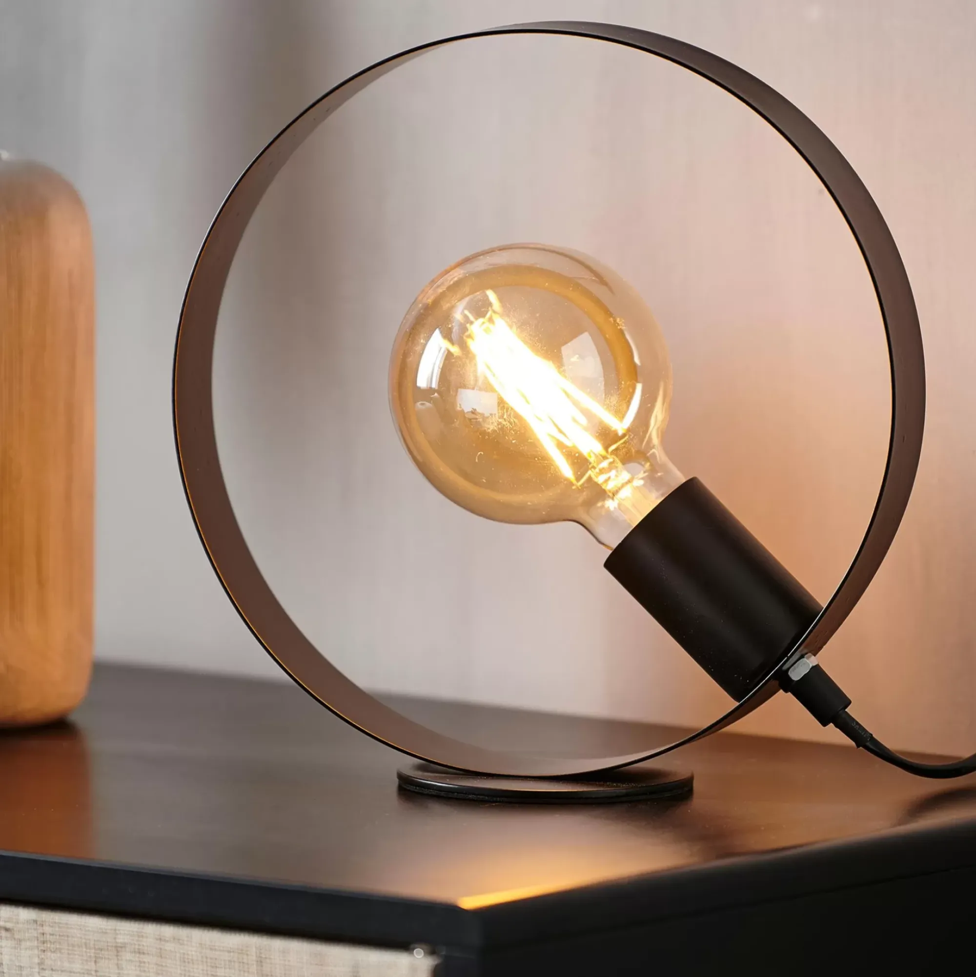 CASA Tulle Lampara De Mesa Negro Flash Sale